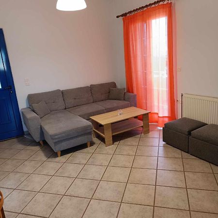 Athina Rooms Karvounades 외부 사진